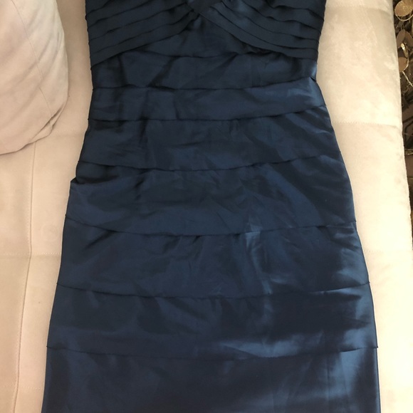 Strapless dress size small (4-6) - Picture 5 of 12